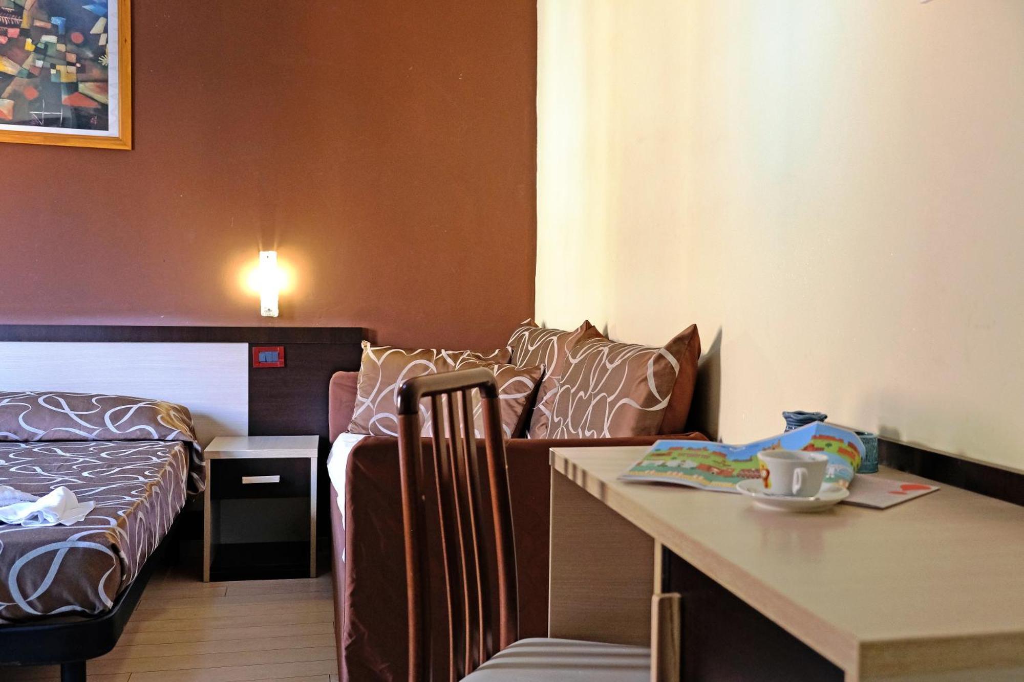 רימיני Hotel Canasta מראה חיצוני תמונה